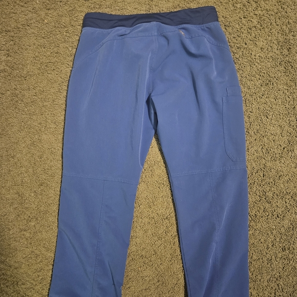 Figs Womens Scrub Set Blue L/LP - Picture 8 of 8